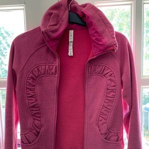 EUC Lululemon pink sparkle hood jacket